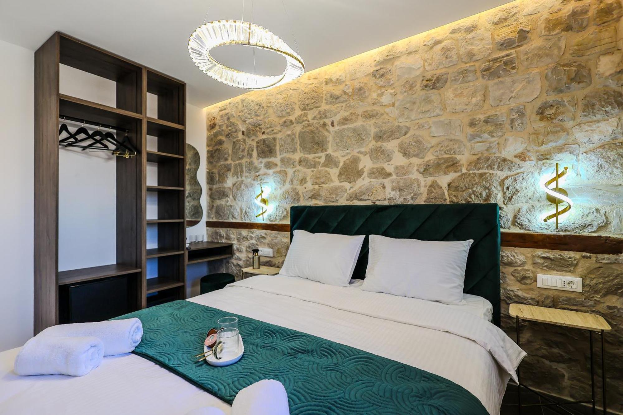 Prisca Luxury Rooms With Breakfast Split Bagian luar foto