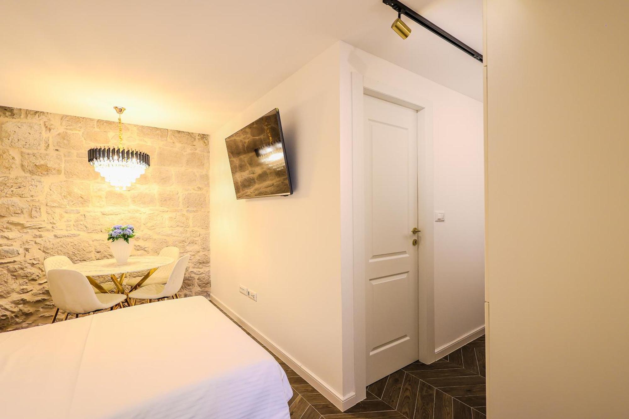 Prisca Luxury Rooms With Breakfast Split Bagian luar foto